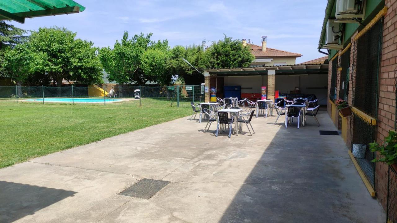Alberg Restaurant Bellavista Санта-Пау Экстерьер фото