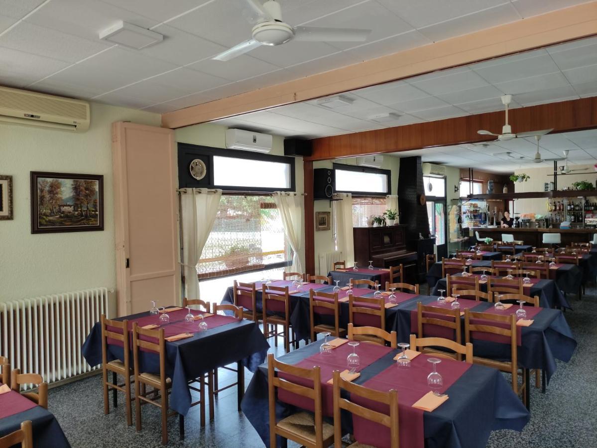 Alberg Restaurant Bellavista Санта-Пау Экстерьер фото